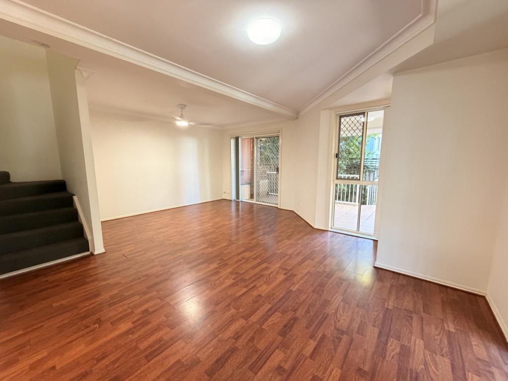 3/10 Stephens St, Burleigh Heads, QLD 4220