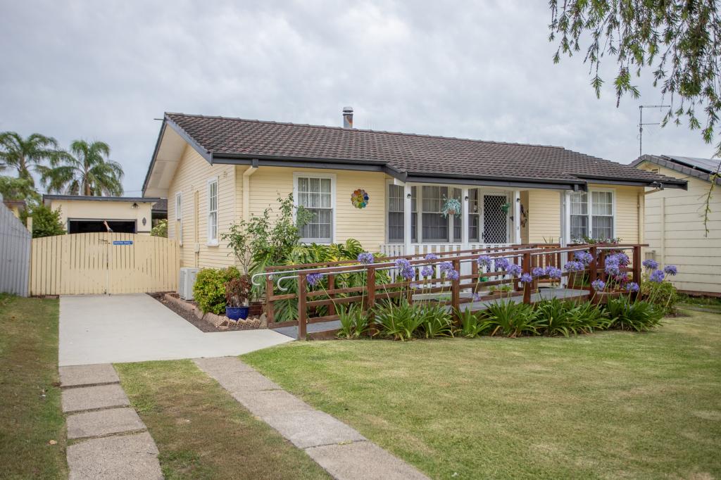 8 Ann St, Taree, NSW 2430