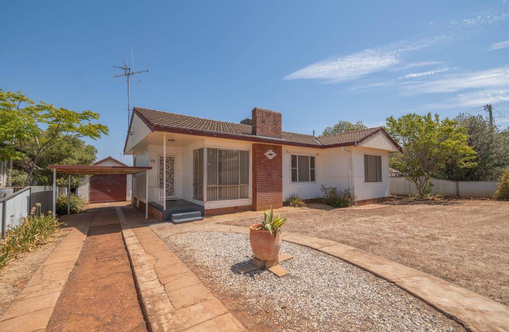 23 Orange St, Parkes, NSW 2870