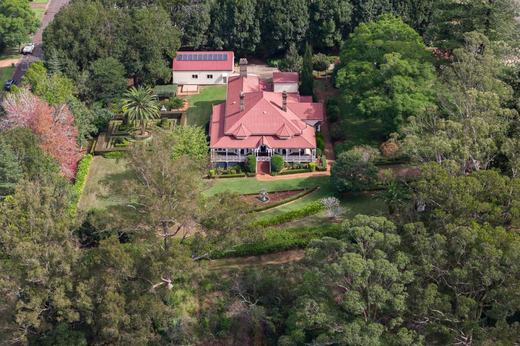 2 SOUTH ST, RANGEVILLE, QLD 4350