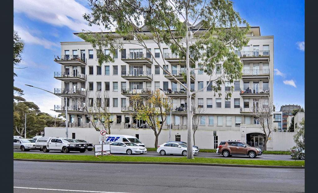 17/2 Macarthur Rd, Parkville, VIC 3052