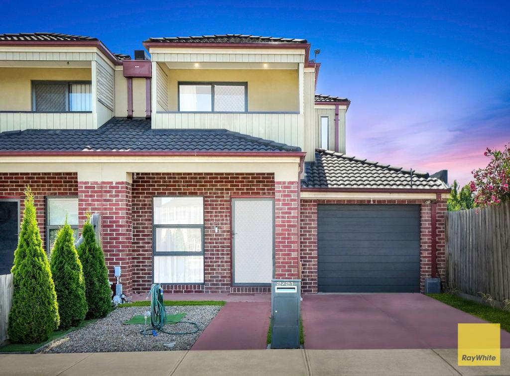 2/21 LEWIN ST, DEER PARK, VIC 3023