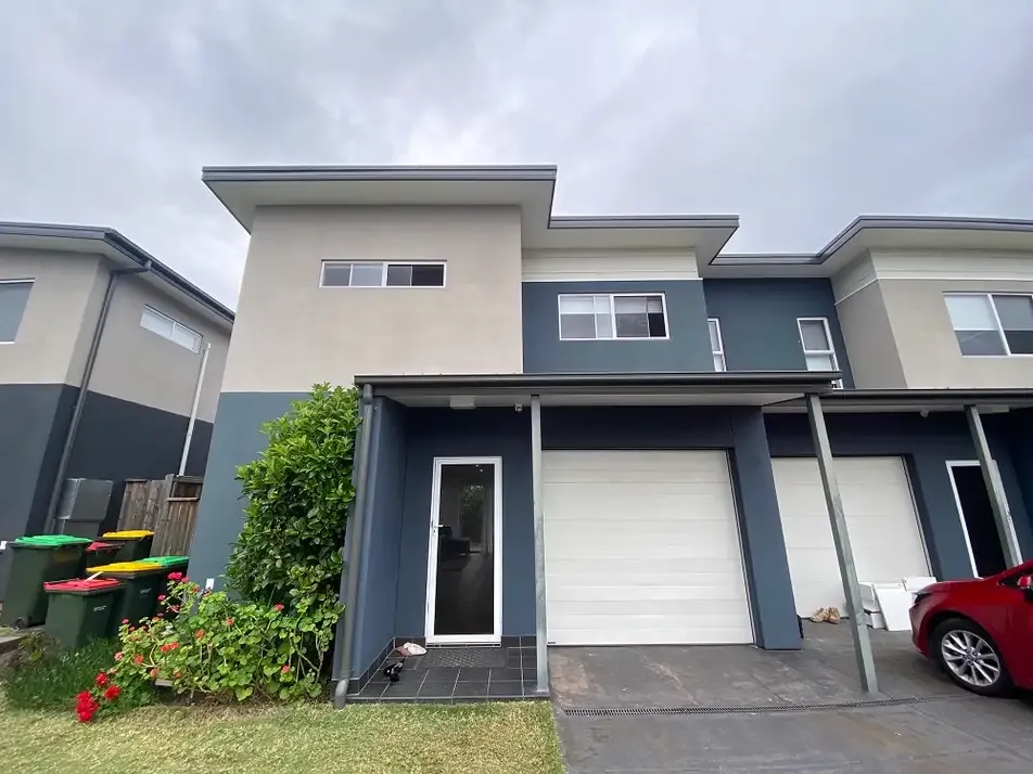 48 Mellish Pde, Glenfield, NSW 2167