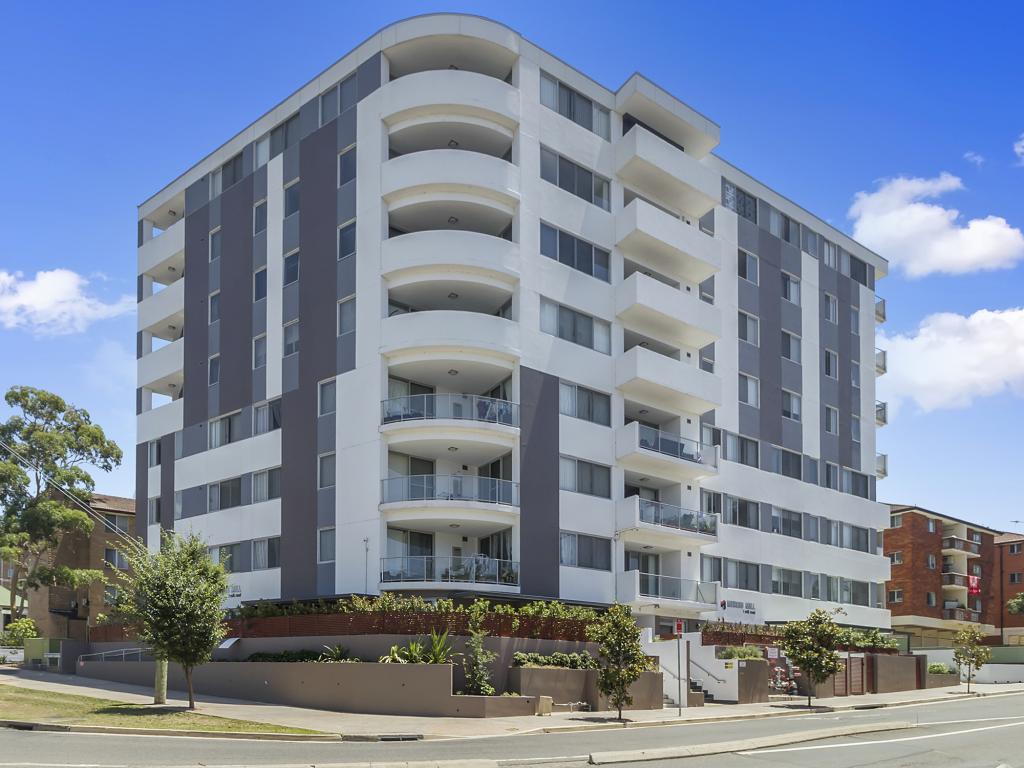 204/1 Mill Rd, Liverpool, NSW 2170