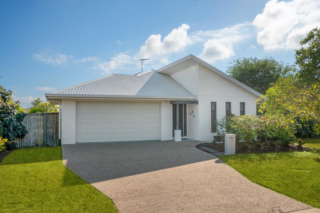 15 Ningaloo Cres, Burdell, QLD 4818