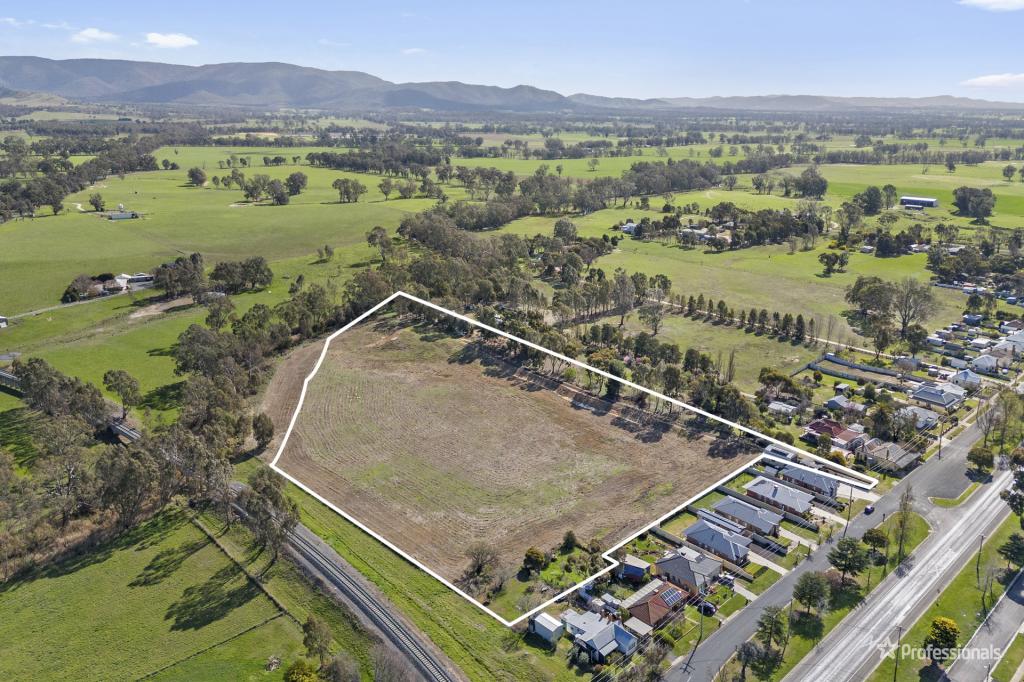 195 High St, Avoca, VIC 3467