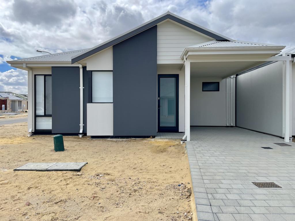 67 Whitsunday Dr, Hilbert, WA 6112