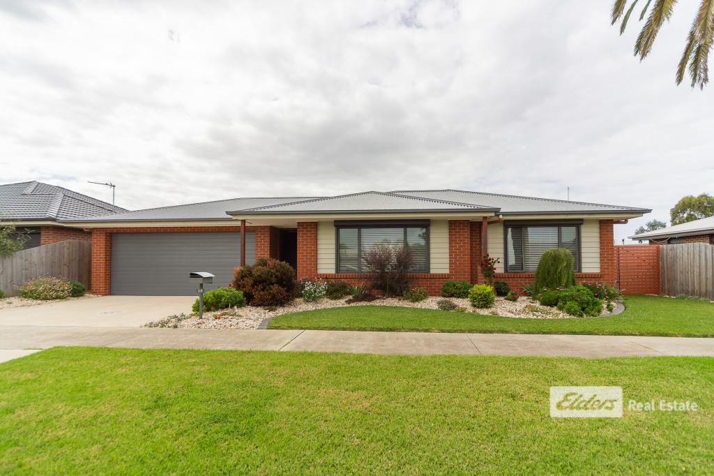 28 Palm Ave, Paynesville, VIC 3880