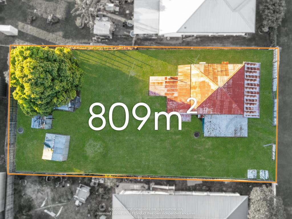 15 Queen St, Newtown, QLD 4305