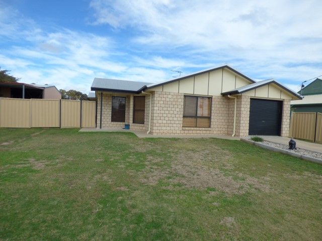 124 BOWEN ST, ROMA, QLD 4455