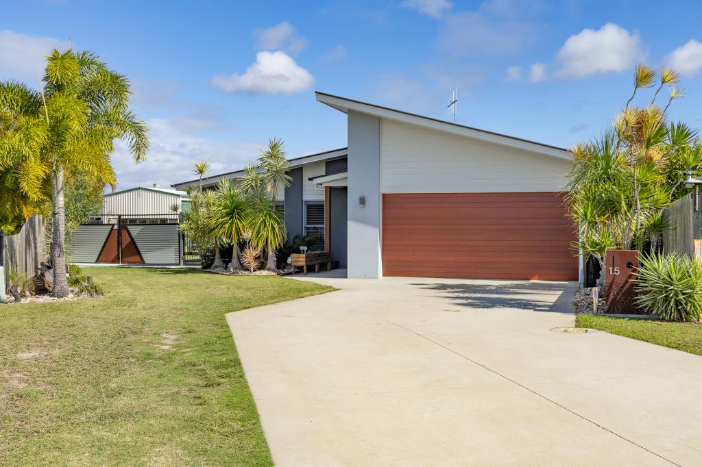 15 Lakes Bvd, Burrum Heads, QLD 4659