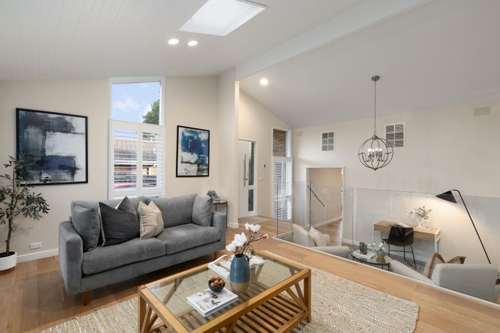4 Winga Pl, St Helena, VIC 3088
