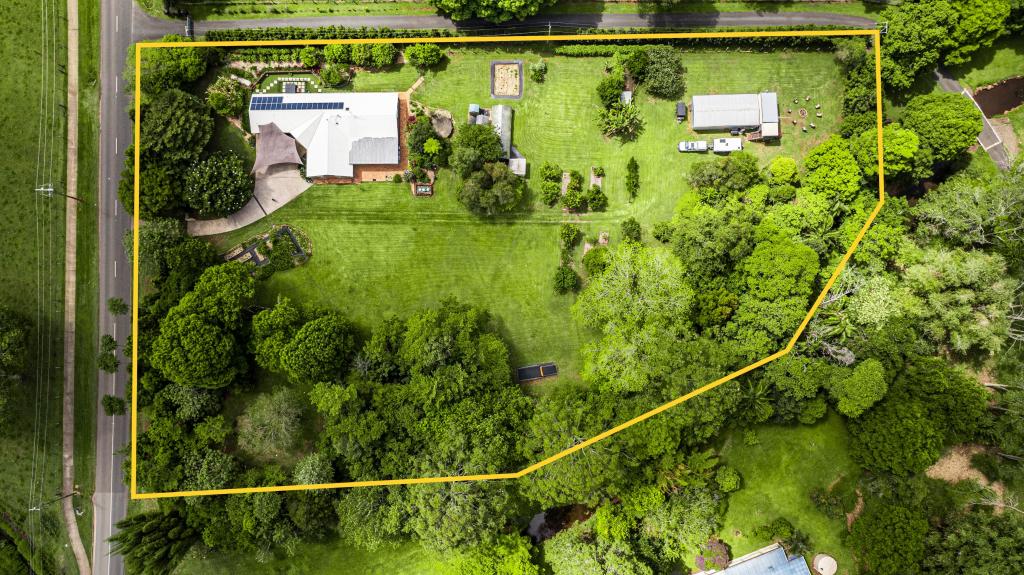 53 MCCARTHY RD, MALENY, QLD 4552