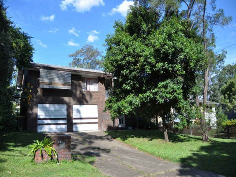 23 Leander St, Chapel Hill, QLD 4069