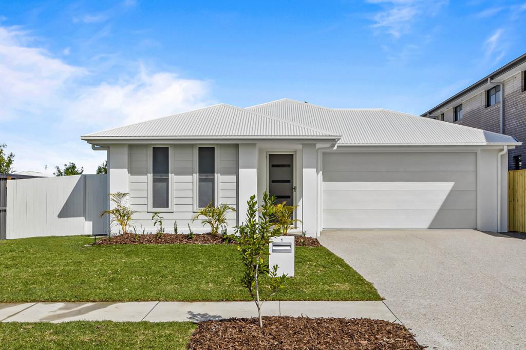 1 Cocos Cres, Banya, QLD 4551