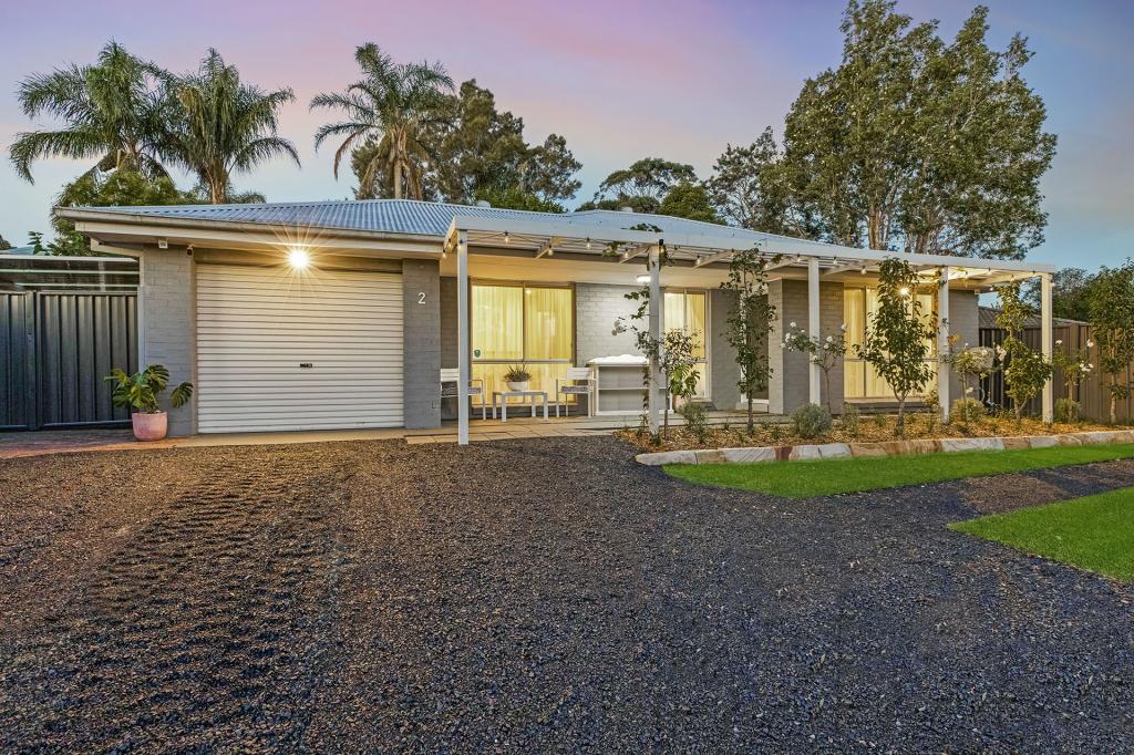 2 Lancaster Pde, Bateau Bay, NSW 2261