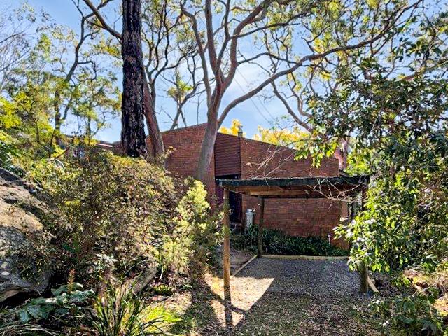 38 Russell Ave, Faulconbridge, NSW 2776