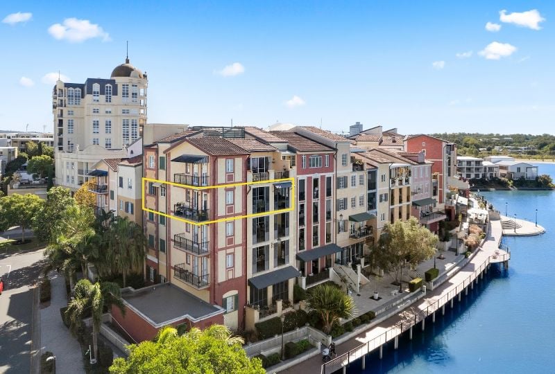 28/3030 The Boulevard, Carrara, QLD 4211