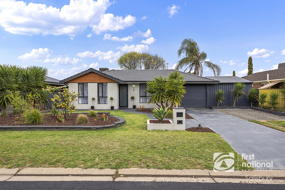 8 Bywaters Ave, Willaston, SA 5118