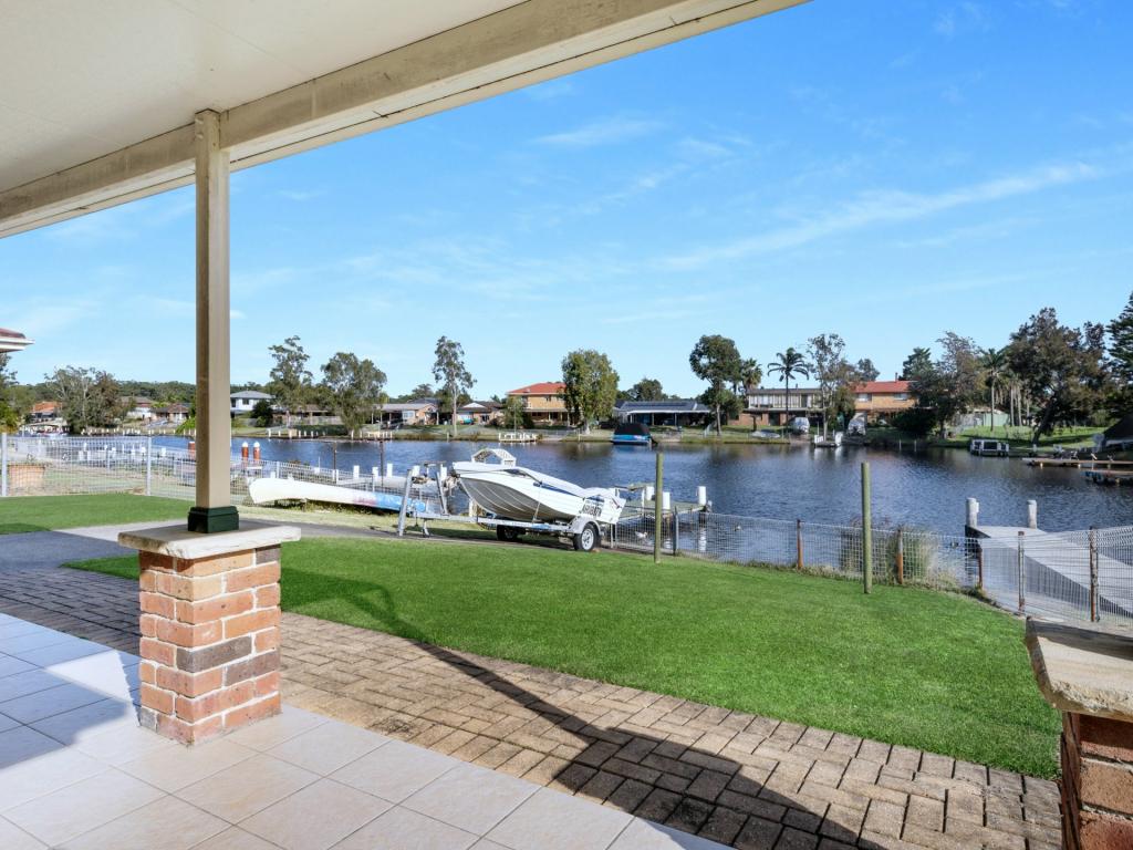 2 Sandpiper Way, Sussex Inlet, NSW 2540