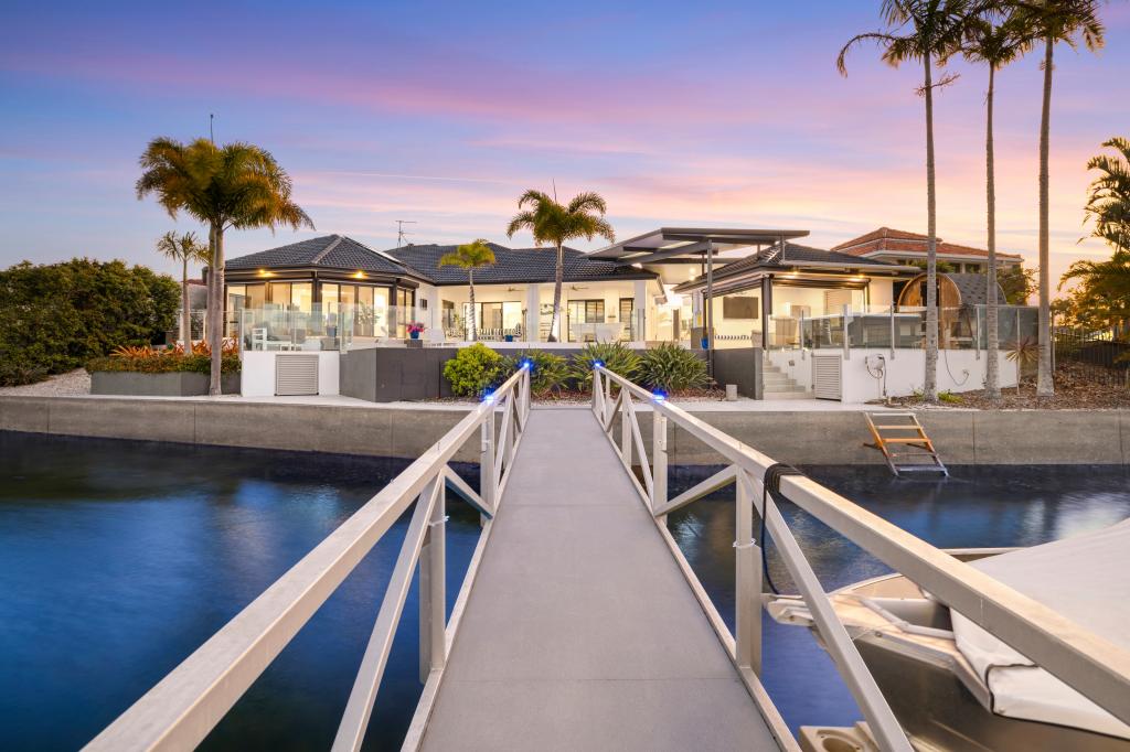 39 Edwardson Dr, Pelican Waters, QLD 4551
