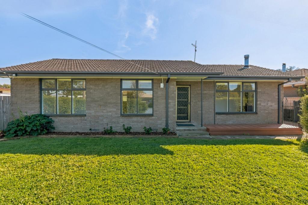 9 Dawson St, Stratford, VIC 3862