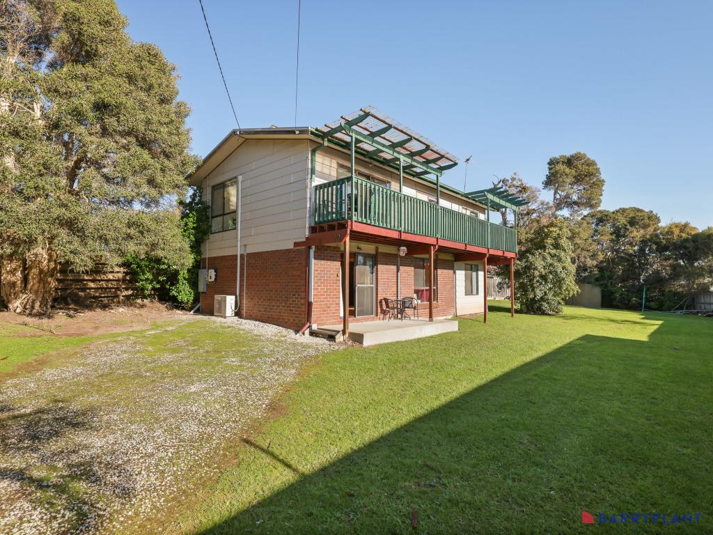 10 Holiday Ct, Cowes, VIC 3922