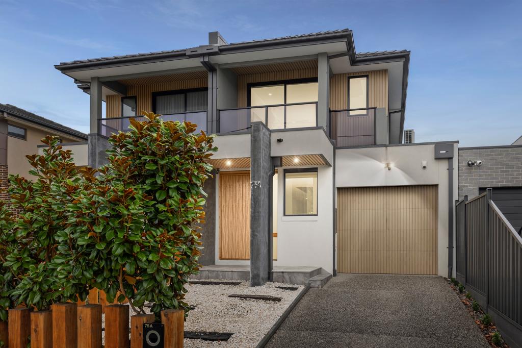75a Deakin St, Essendon, VIC 3040