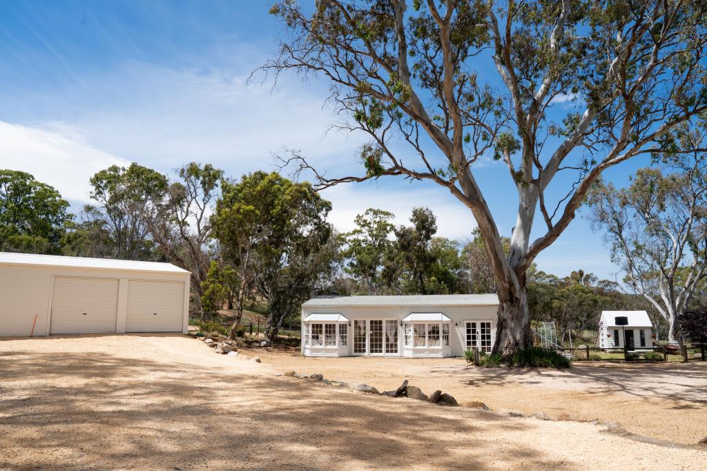 319 Williamstown Rd, Cockatoo Valley, SA 5351