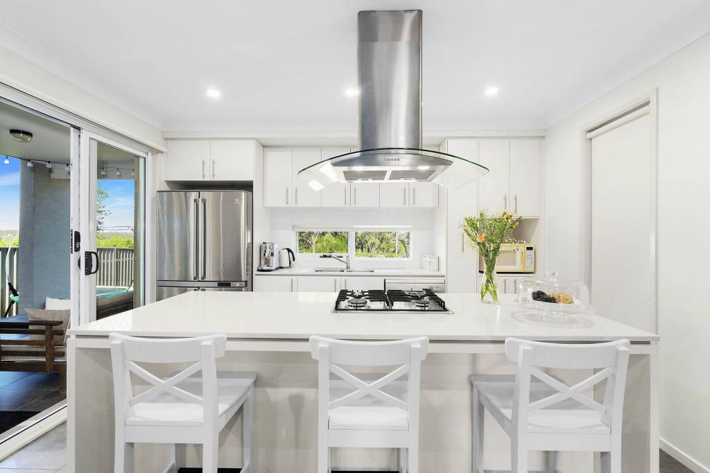 6 Fernleigh Ct, Cobbitty, NSW 2570