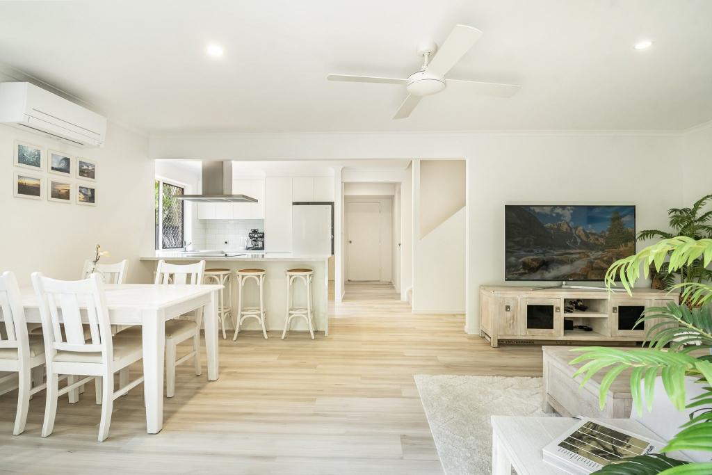 6/9 HAZELWOOD CL, SUFFOLK PARK, NSW 2481