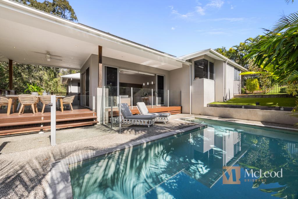 4 Carissa Pl, Chapel Hill, QLD 4069