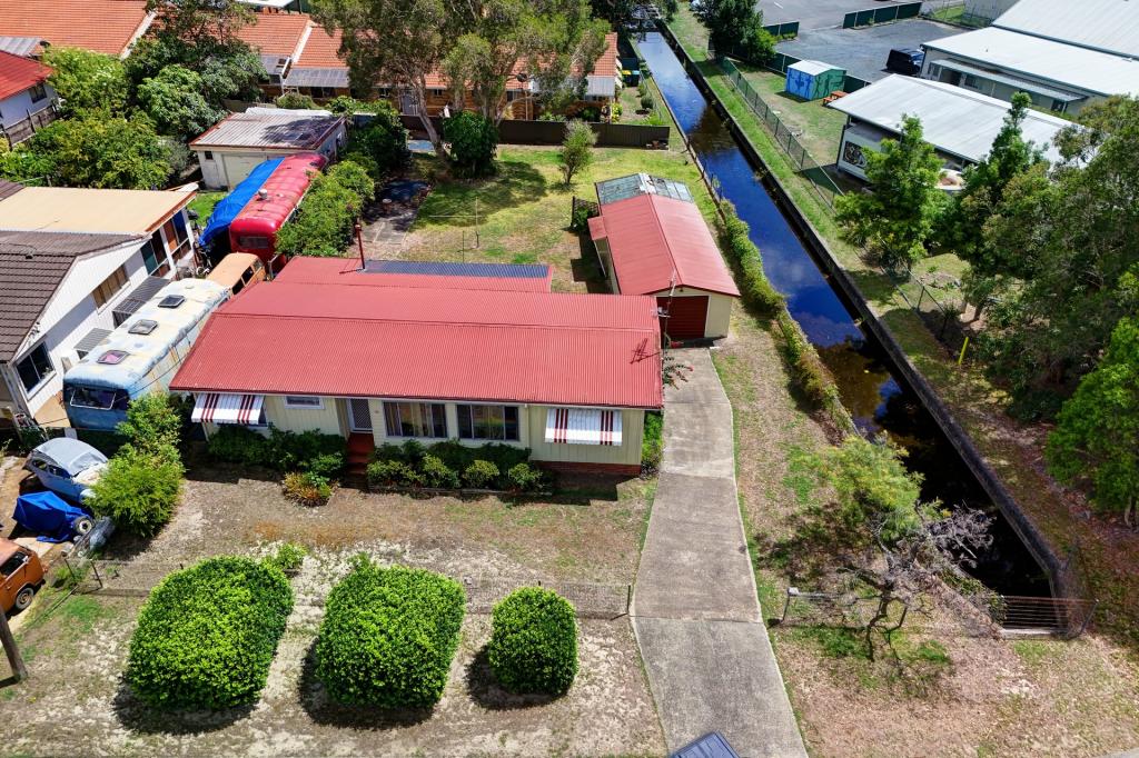 11 South St, Tuncurry, NSW 2428