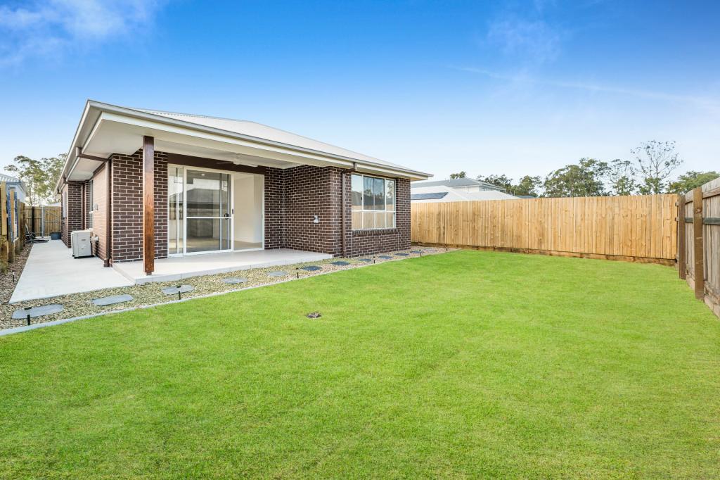 50 Loupos St, Pallara, QLD 4110