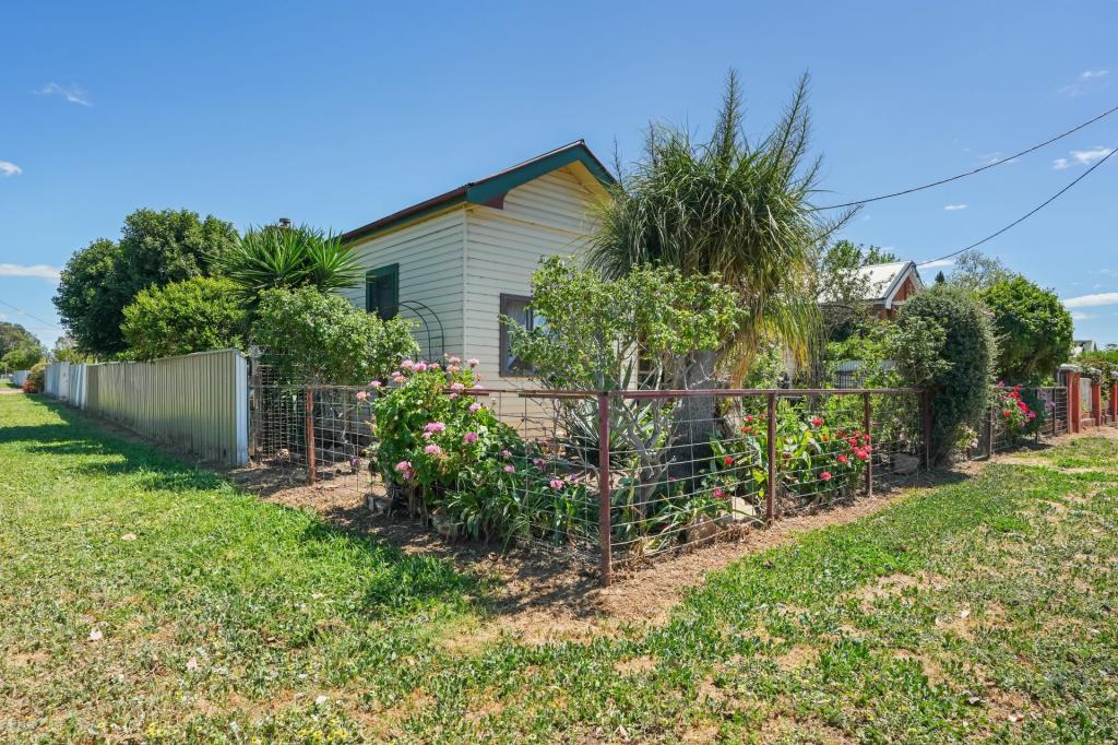133 Merilba St, Narromine, NSW 2821