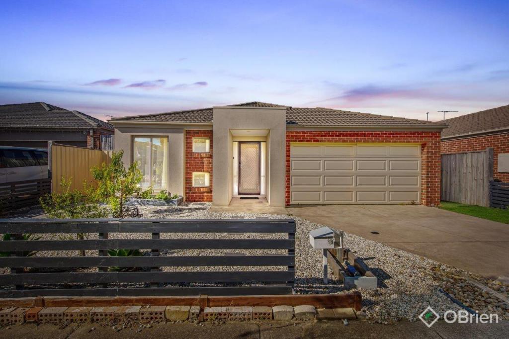 38 Hemsley Dr, Deer Park, VIC 3023