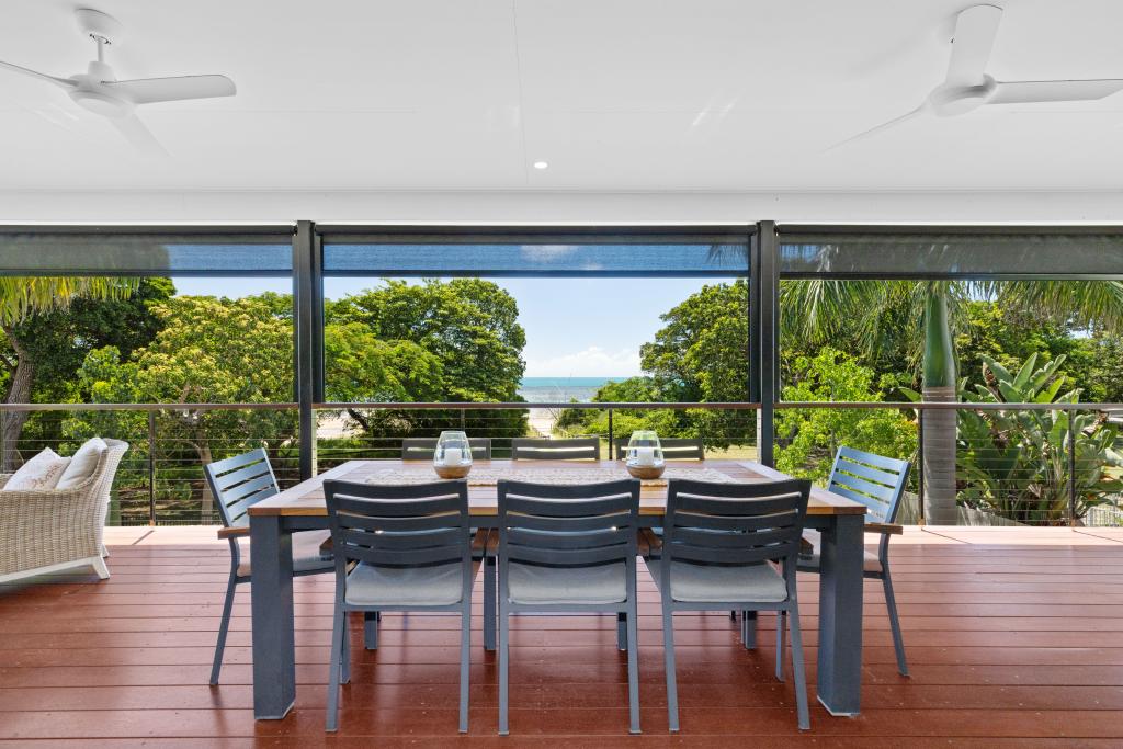 74 Gloucester Ave, Hideaway Bay, QLD 4800