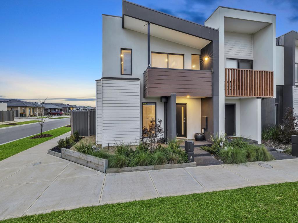 42 VERBENA BVD, CLYDE, VIC 3978