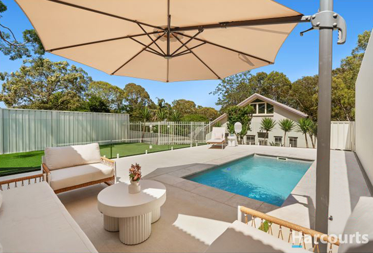 144 Coal Point Rd, Coal Point, NSW 2283