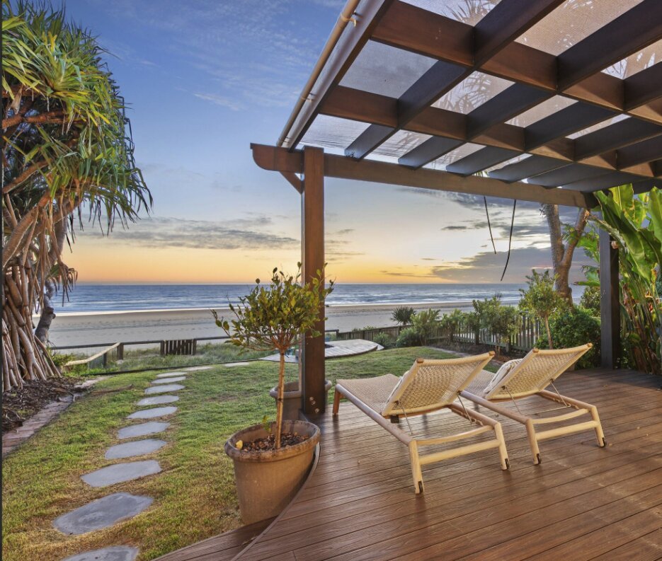 69 Jefferson Lane, Palm Beach, QLD 4221