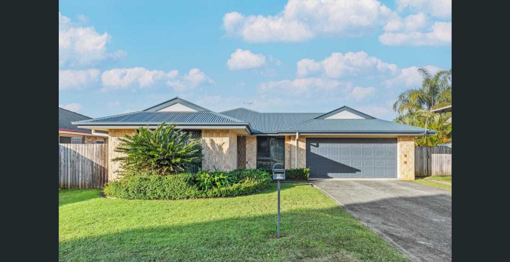 11 Judith St, Bray Park, QLD 4500