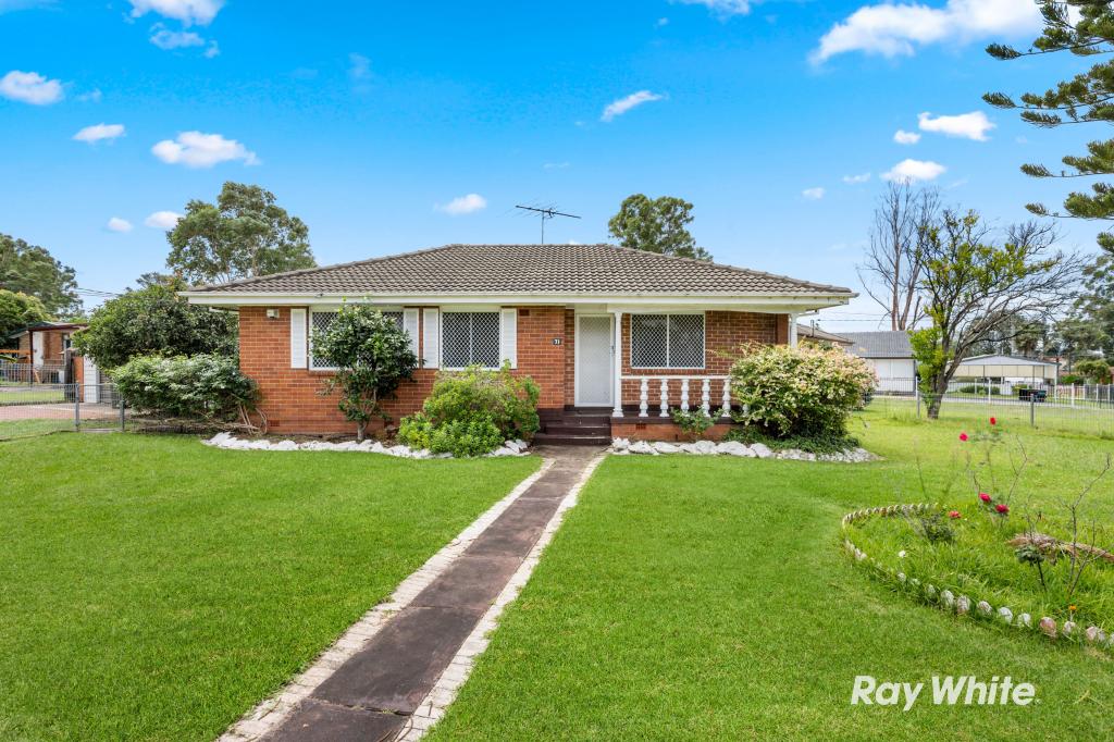 71 Mindanao Ave, Lethbridge Park, NSW 2770