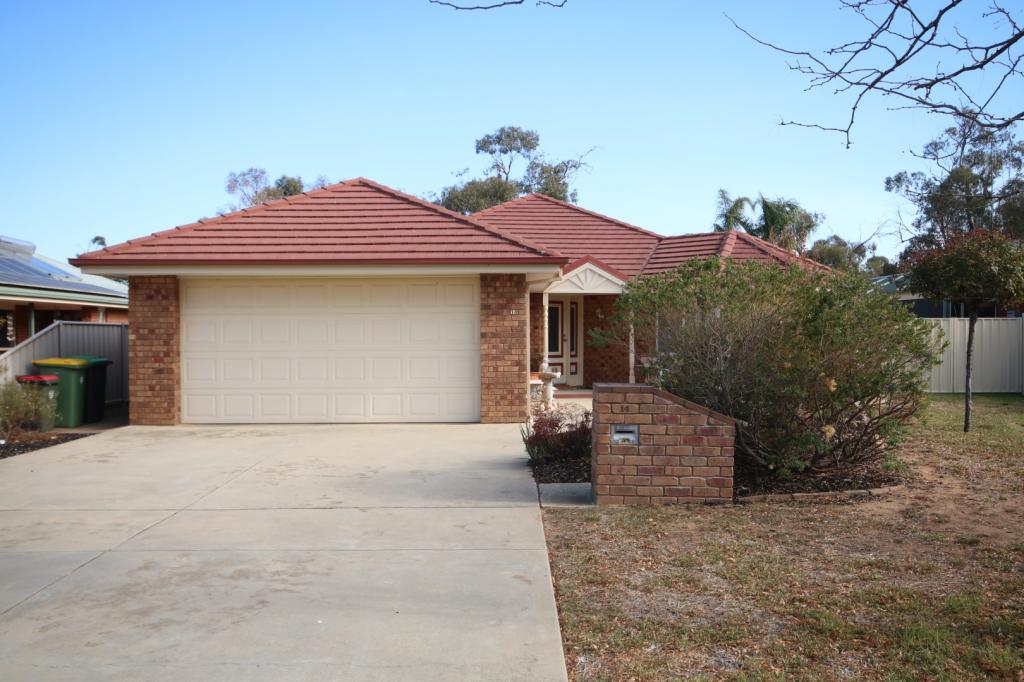 14 William St, Rochester, VIC 3561