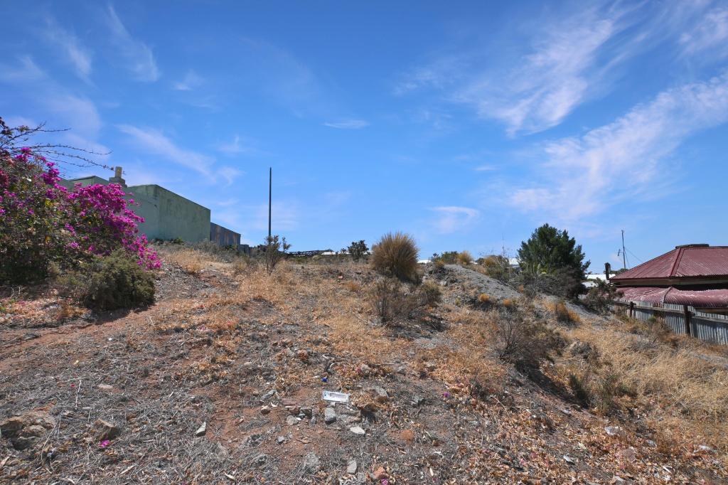 24 Crystal St, Broken Hill, NSW 2880