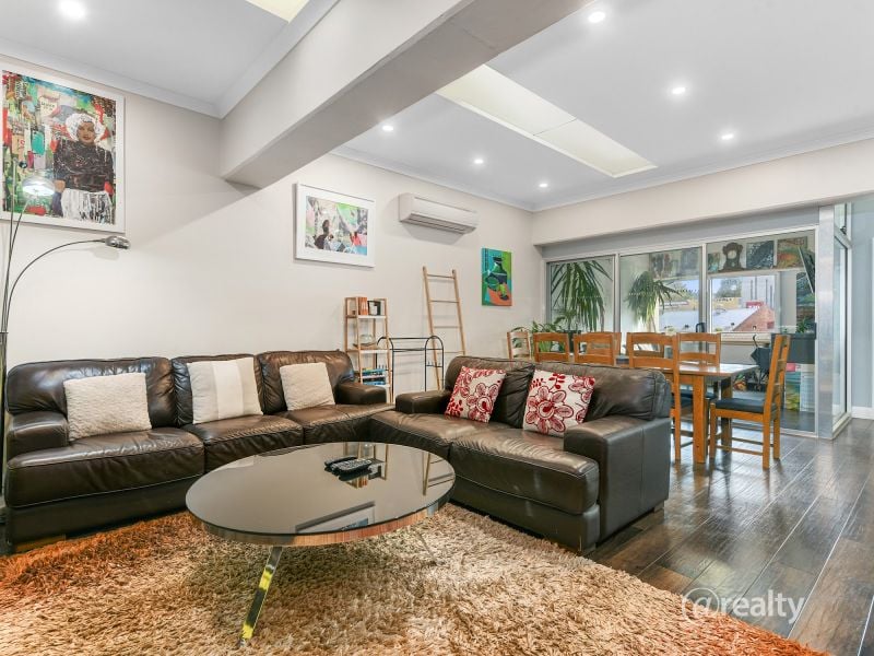 2/95 Elizabeth St, Hobart, TAS 7000