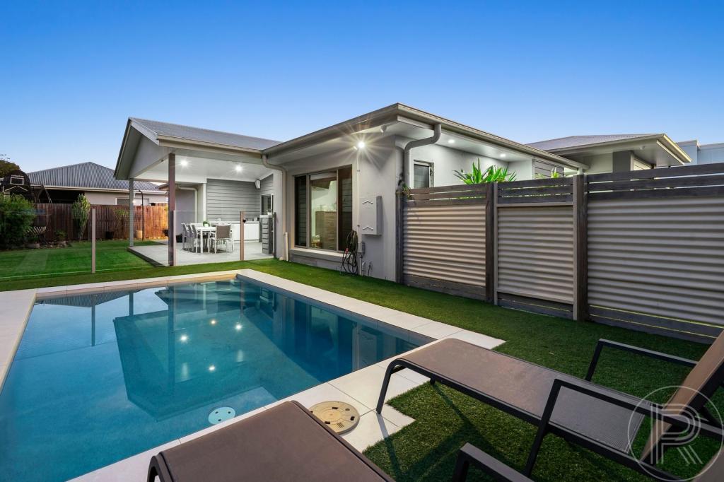 46 LAMATIA DR, MOUNTAIN CREEK, QLD 4557