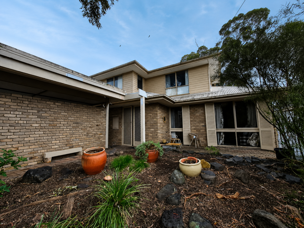 166 Blackburn Rd, Blackburn South, VIC 3130