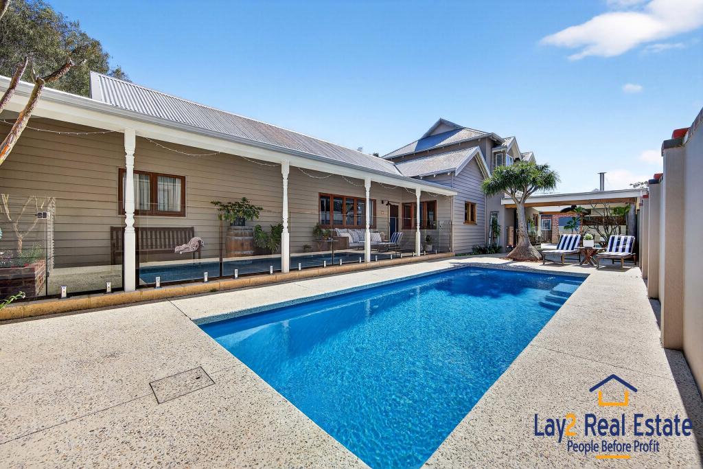 15 Roberts St, Bayswater, WA 6053
