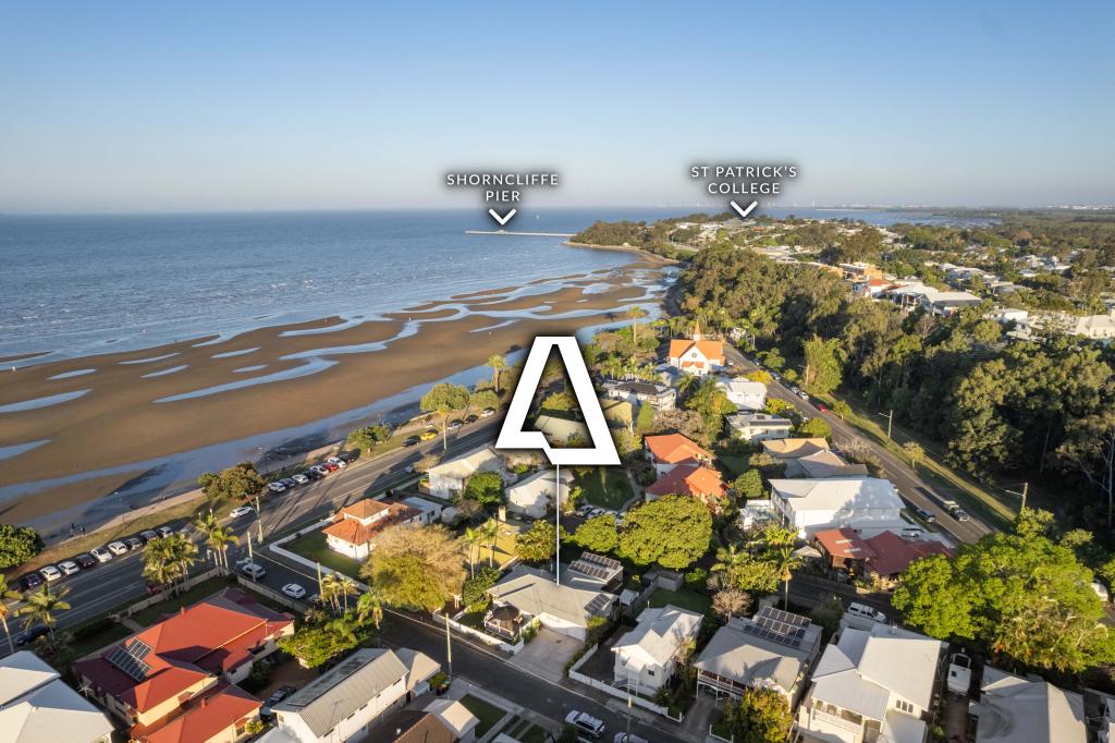 17 FIRST AVE, SANDGATE, QLD 4017