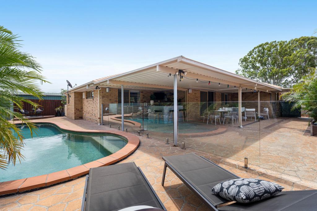 73 Collingwood Rd, Birkdale, QLD 4159